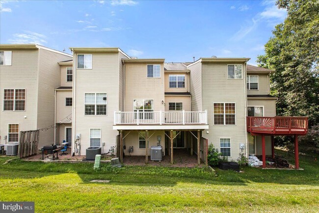 Building Photo - 5304 Waldo Dr