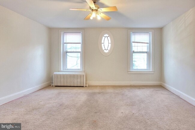 Building Photo - 1756 Park Rd NW