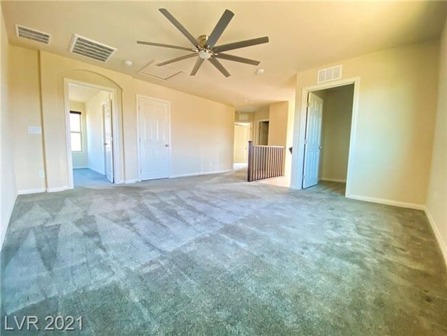 Building Photo - Modern Designed Home in a Cul-De-Sac within a Gated Southwest Community