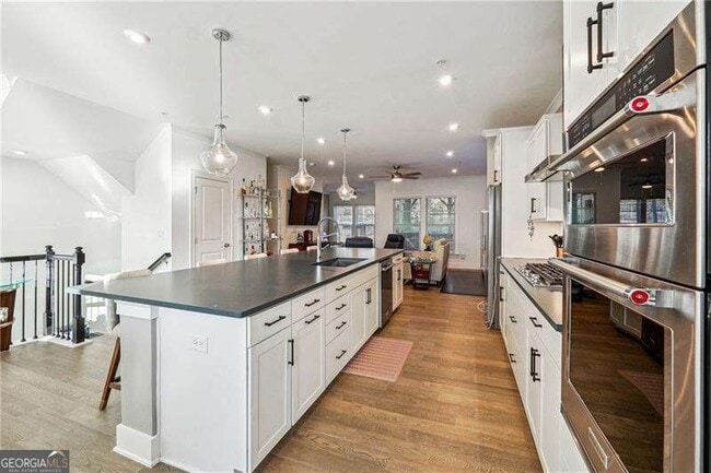 Primary Photo - 1517 Cobalt Dr