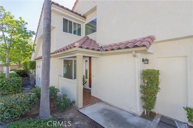 Building Photo - 21166 Vista Del Sol