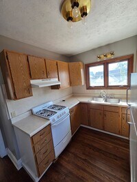 Building Photo - 4907 Underwood Ave