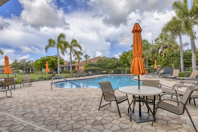 Building Photo - 2228 Terracina Dr