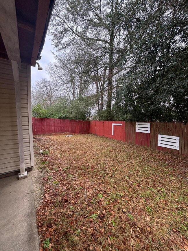 Building Photo - 181 Shelby Dr