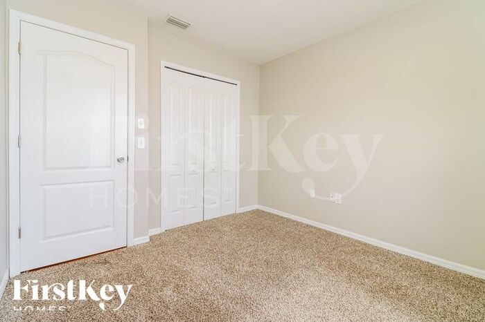 Building Photo - 1818 Arturus Ln