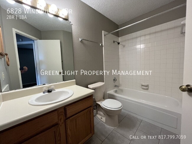 Building Photo - 6828 Windwillow Dr