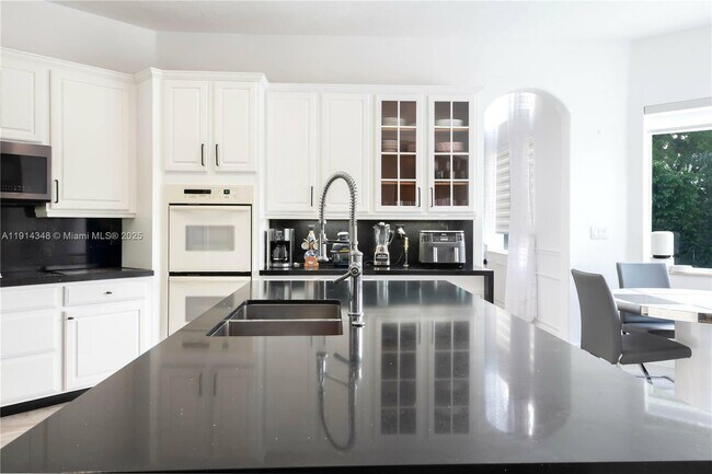 Building Photo - 19250 SW 30th St