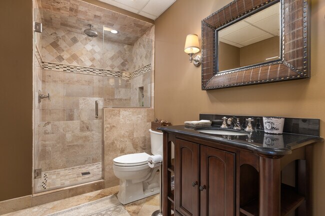 Building Photo - 1091 Johnson Dr