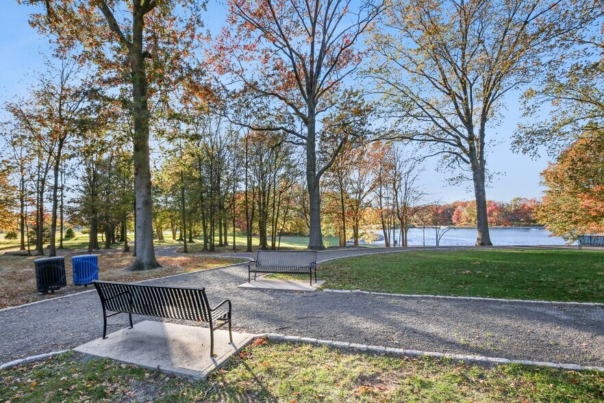 Park across street - 8600 Boulevard East