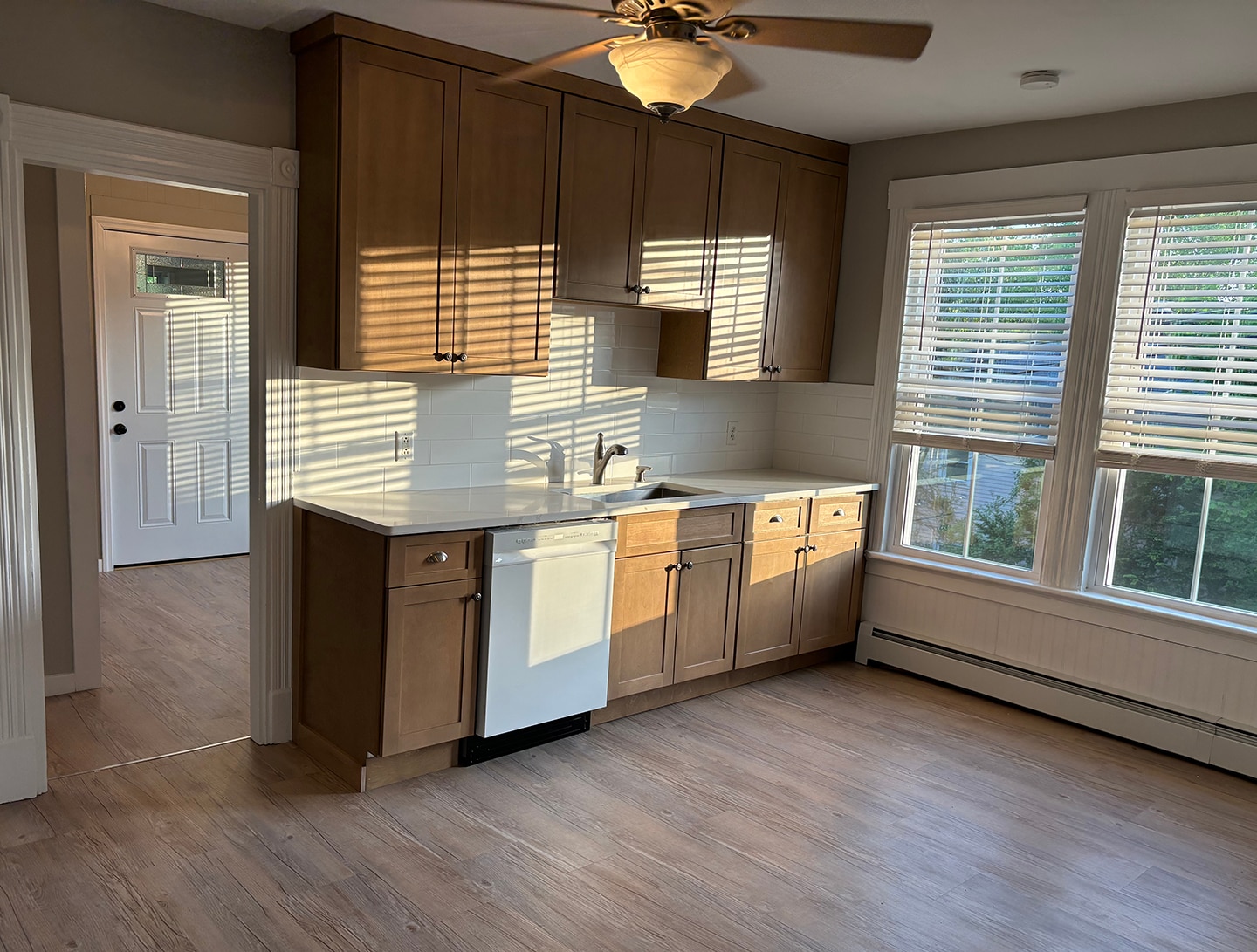 Kitchen - First Floor - 206 Echo Lake Rd