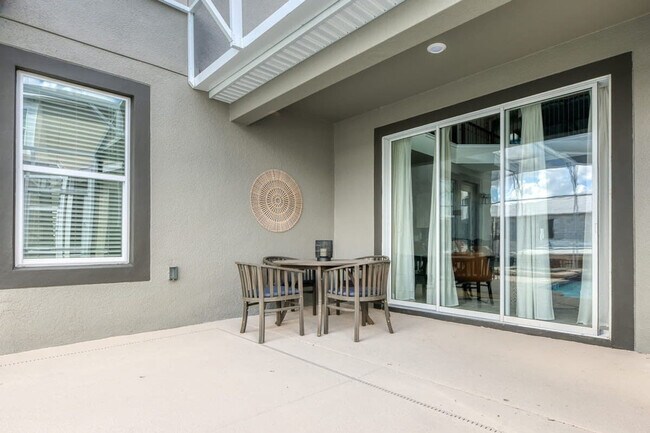 Building Photo - 1093 Leader St