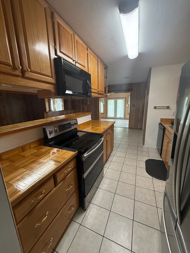 Building Photo - CALL or Text 910-284-4804 TO SCHEDULE