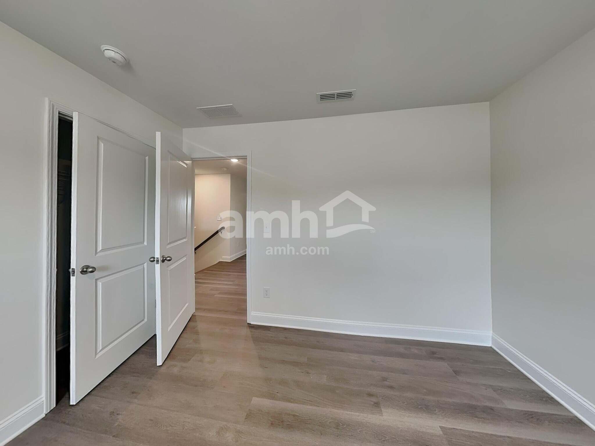 Building Photo - 3503 Lincoln Hts Ln