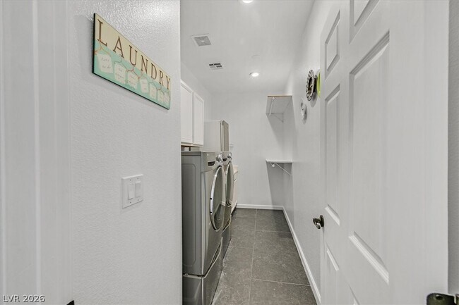 Building Photo - 11377 Rancho Villa Verde Pl