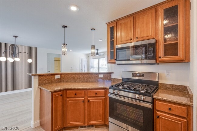 Building Photo - 10417 Badger Ravine St