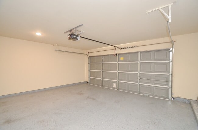 Building Photo - 5803 Conley St