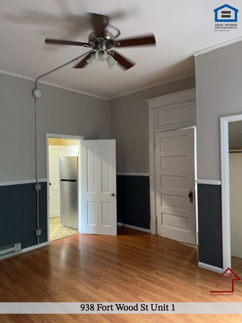 Building Photo - 938 Fortwood St