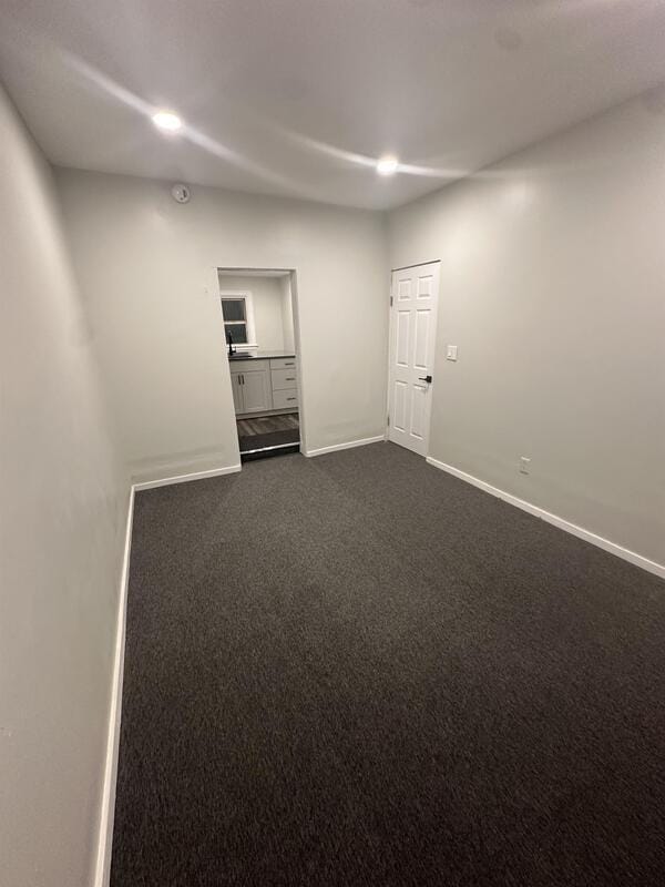 Building Photo - 526 S Tenth Ave