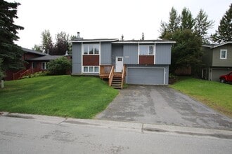 Building Photo - 3 Bedroom Home in Eagle River w/ Fenced Backyard!