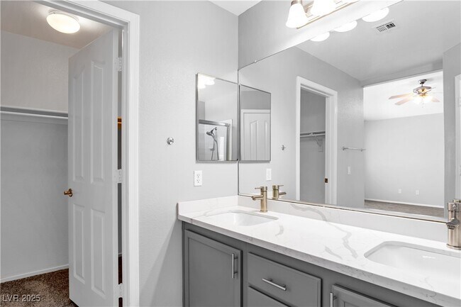 Building Photo - 251 Ventana Village Ln