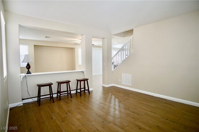 Building Photo - 10749 Turquoise Valley Dr