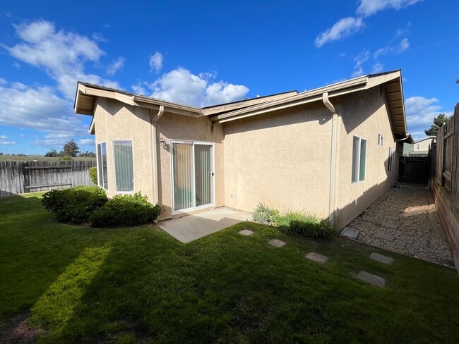 Building Photo - 368 Butterfly, Nipomo