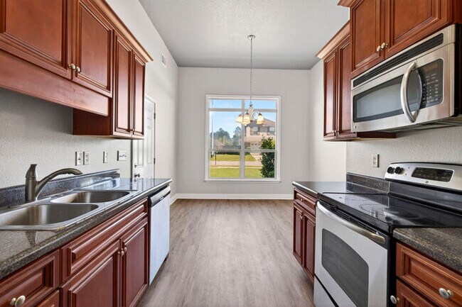 Building Photo - 18137 Canal Jct Dr