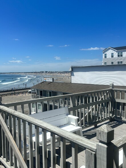 Primary Photo - 449 Ocean Blvd