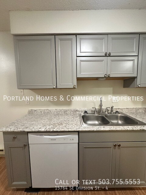 Building Photo - 15764 SE Division St