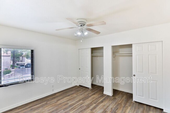 Building Photo - 330 S Beck Ave