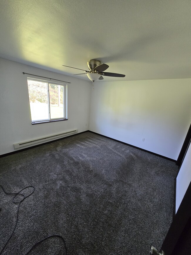 Building Photo - 5508 Cyndi Ct