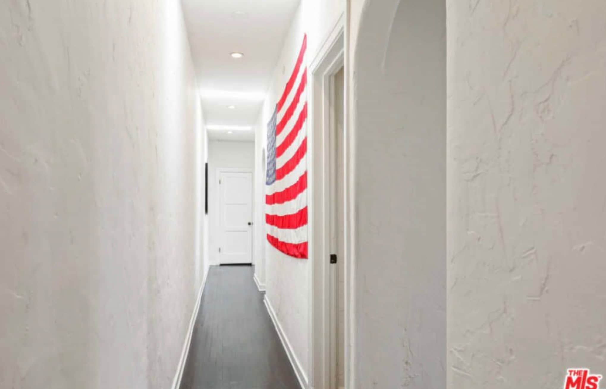 Building Photo - 5191 W 20th St