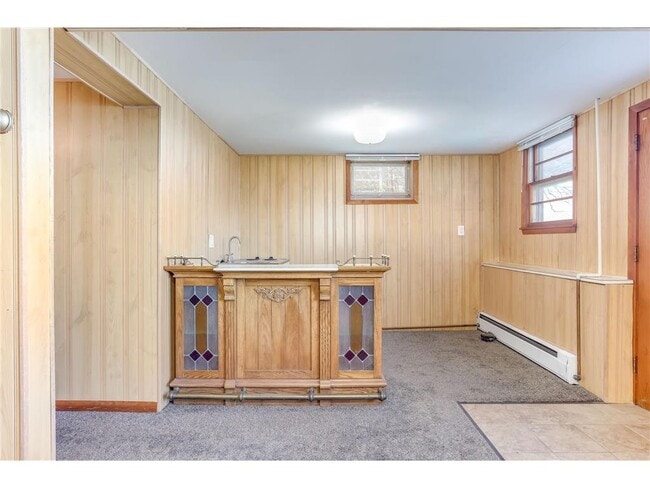 Building Photo - 2331 W Medicine Lake Dr