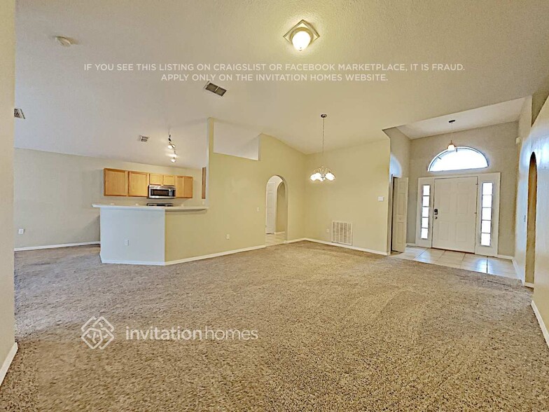 Building Photo - 5161 Silver Thistle Ln