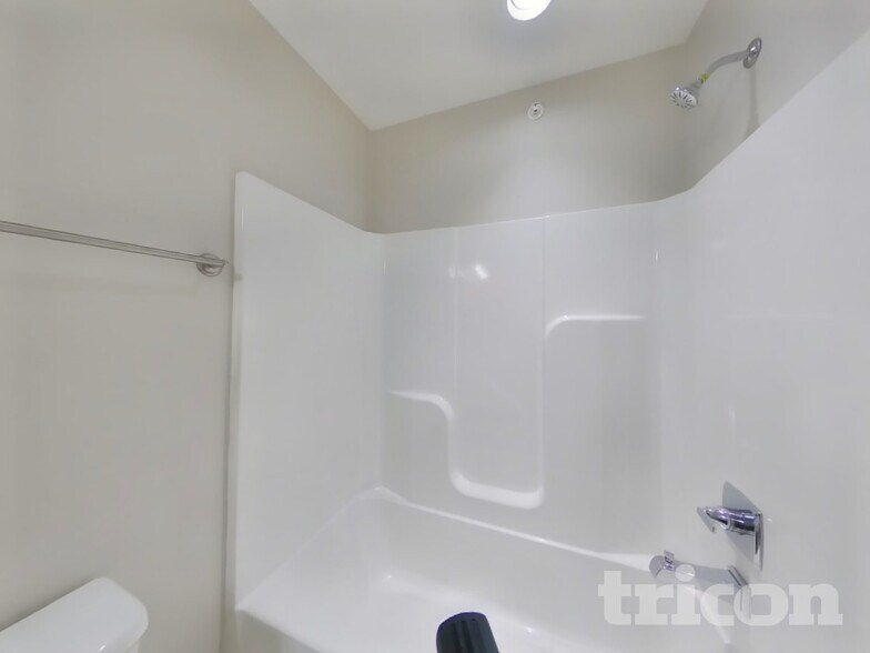 Building Photo - 311 Woodfern Ct