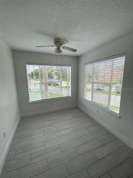 Building Photo - 2206 Antigua Pl