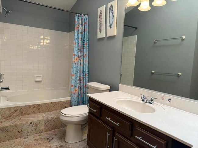 Building Photo - 295 Chrisman Dr