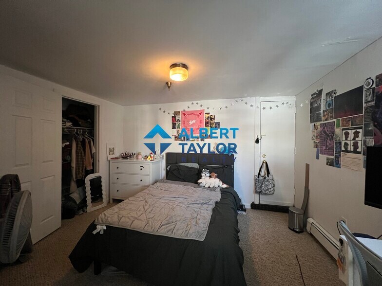 Building Photo - 176 Northampton St