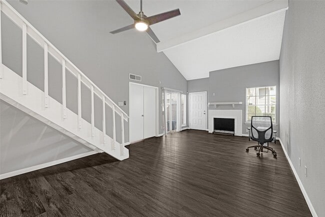 Building Photo - 12111 Lemon Ridge Ln