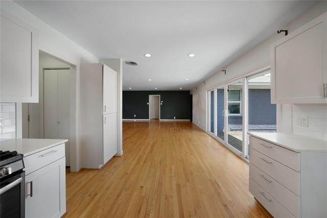 Building Photo - 10208 San Lorenzo Dr
