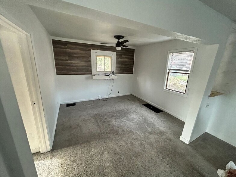Building Photo - 759 Bower Hill Rd