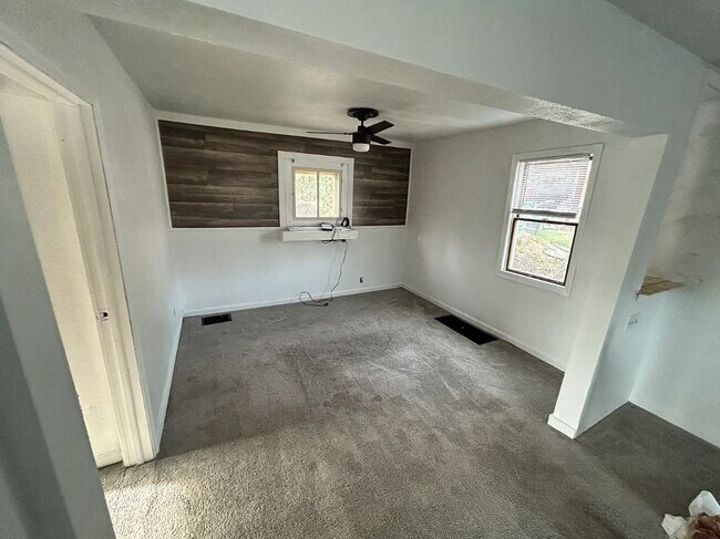 Building Photo - 759 Bower Hill Rd
