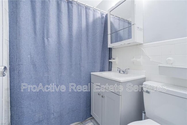 Building Photo - 4 Tillerson Dr