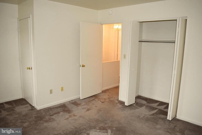 Building Photo - 959 Orchard Dr