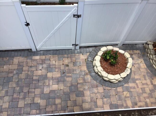 Building Photo - 3291 Brewster Dr