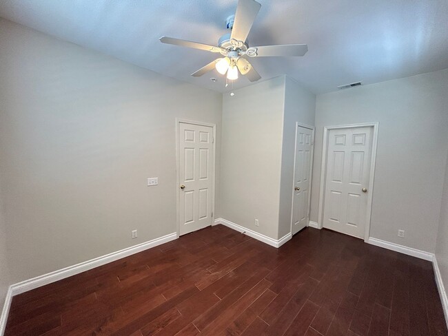 Building Photo - Beautiful 4 Bed 3 Bath Fullerton Home with Office