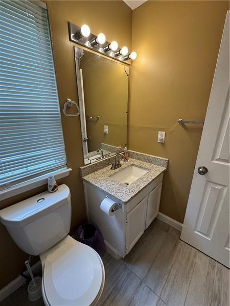 Building Photo - 2578 Shadowbrook Dr