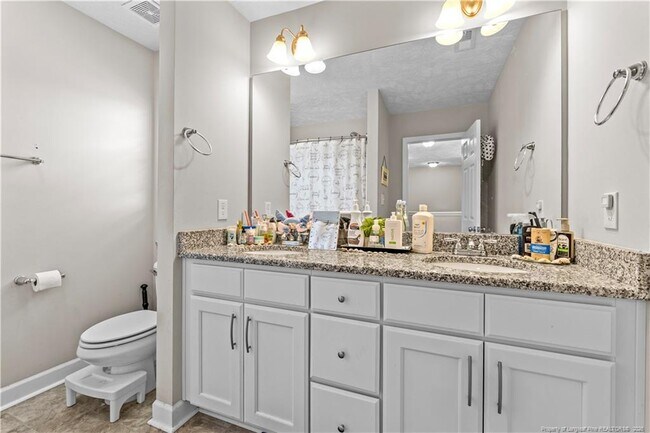 Building Photo - 316 Whitestone Dr
