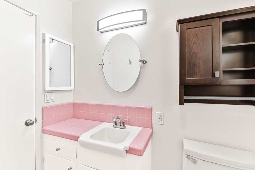 Building Photo - 3525 2nd St