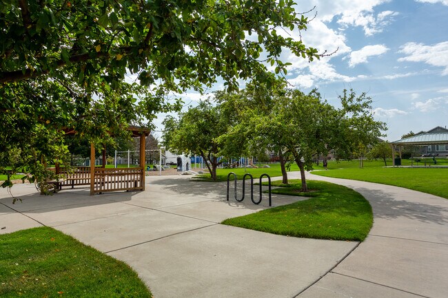 Building Photo - 15955 Golden Eye Ct